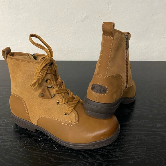 UGG Hapsburg duck boots - Picture 8 of 11